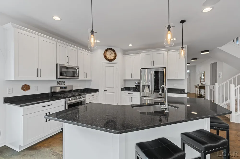 4338 Rolling Meadow Lane Pittsfield Charter Township, MI 48197