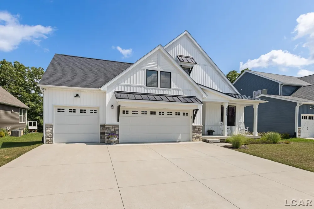 4338 Rolling Meadow Lane Pittsfield Charter Township, MI 48197