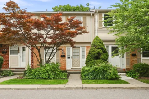 5141 Buckingham Place Drive