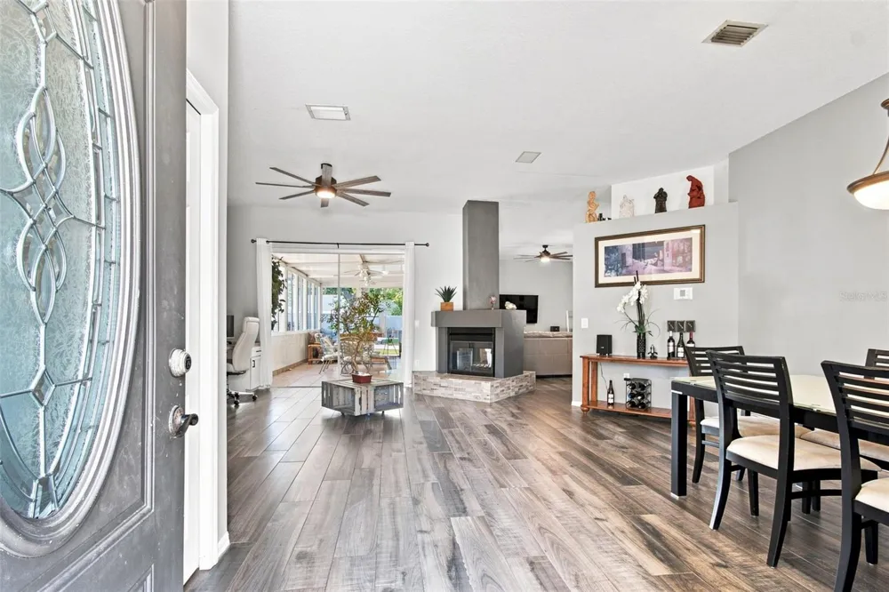 2244 GROVELAND DRIVE Lutz, FL 33549