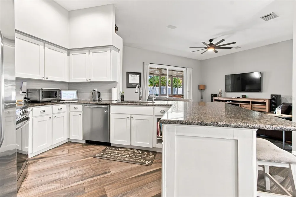 2244 GROVELAND DRIVE Lutz, FL 33549