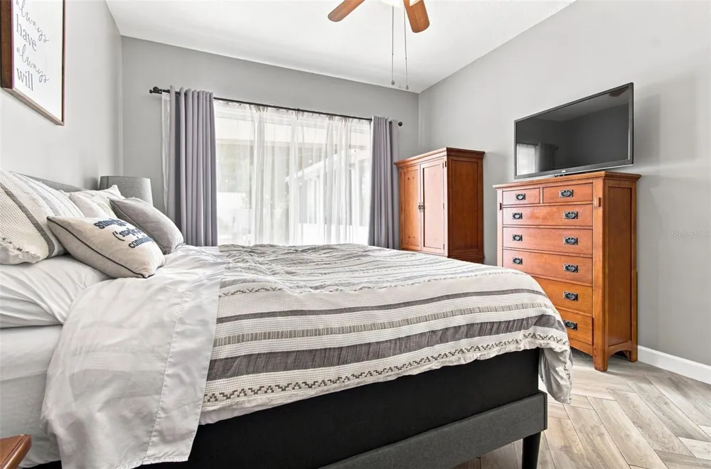 2244 GROVELAND DRIVE Lutz, FL 33549