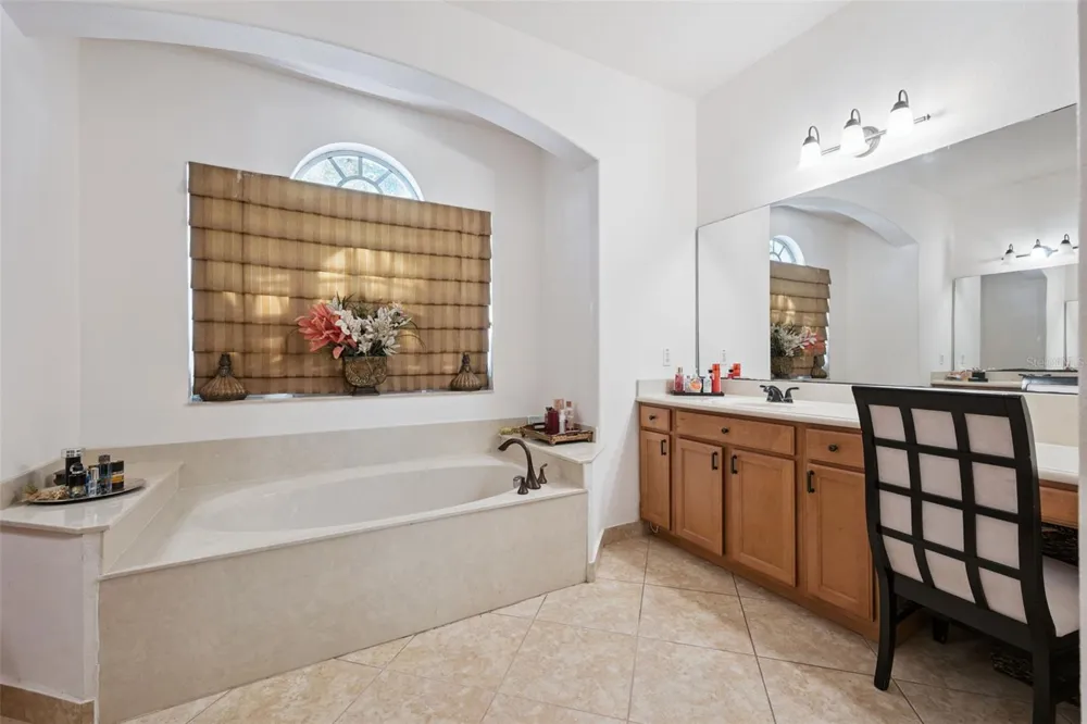 2027 RICKOVER PLACE Winter Garden, FL 34787