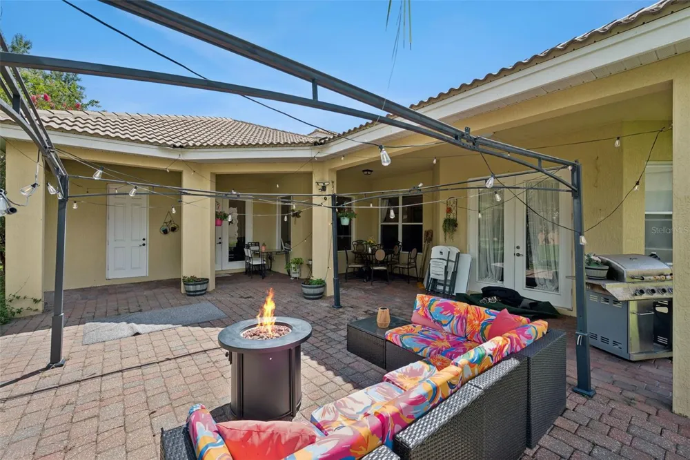 2027 RICKOVER PLACE Winter Garden, FL 34787