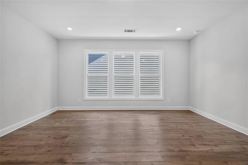 5816 Mitchell Street Flowery Branch, GA 30542