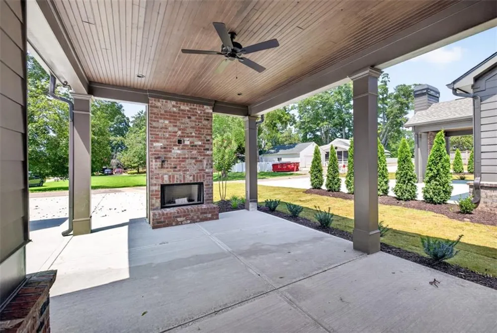 5816 Mitchell Street Flowery Branch, GA 30542
