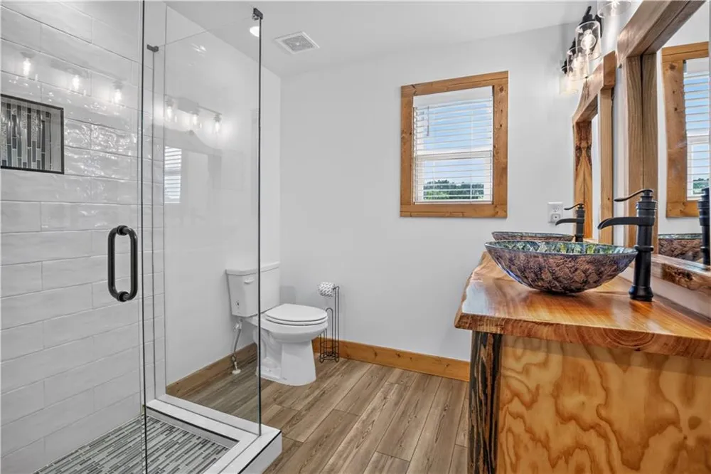 643 Woodstone Trail Ellijay, GA 30540