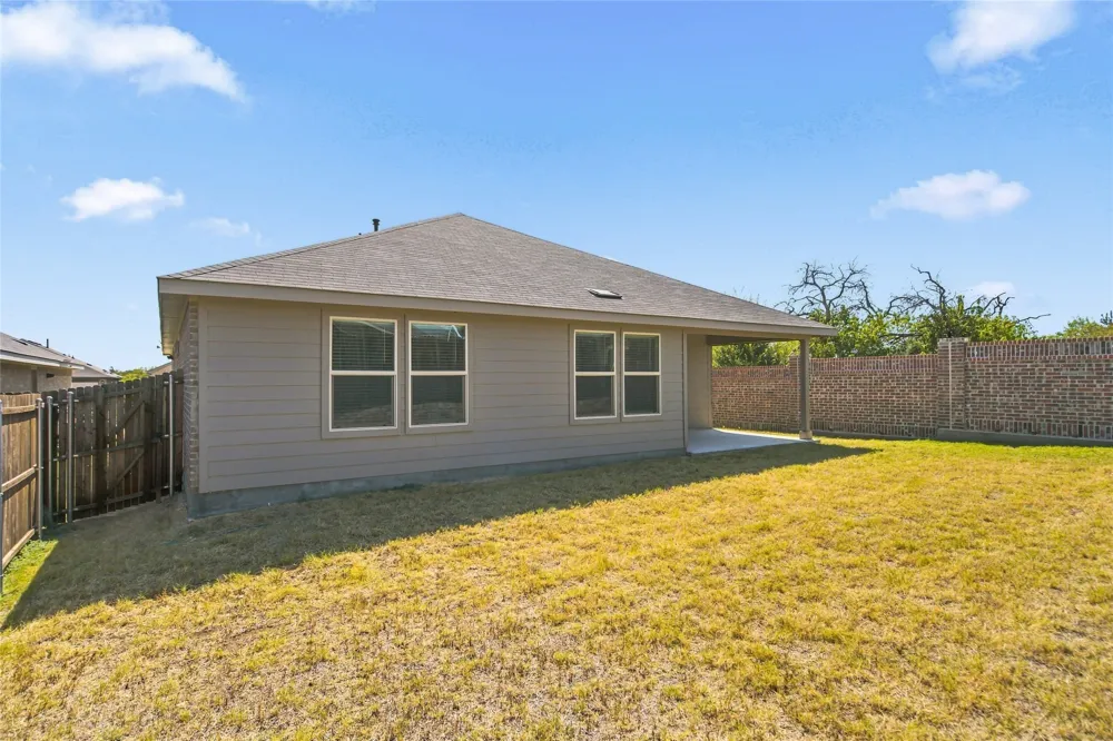 5912 Piedrosa Court Denton, TX 76226