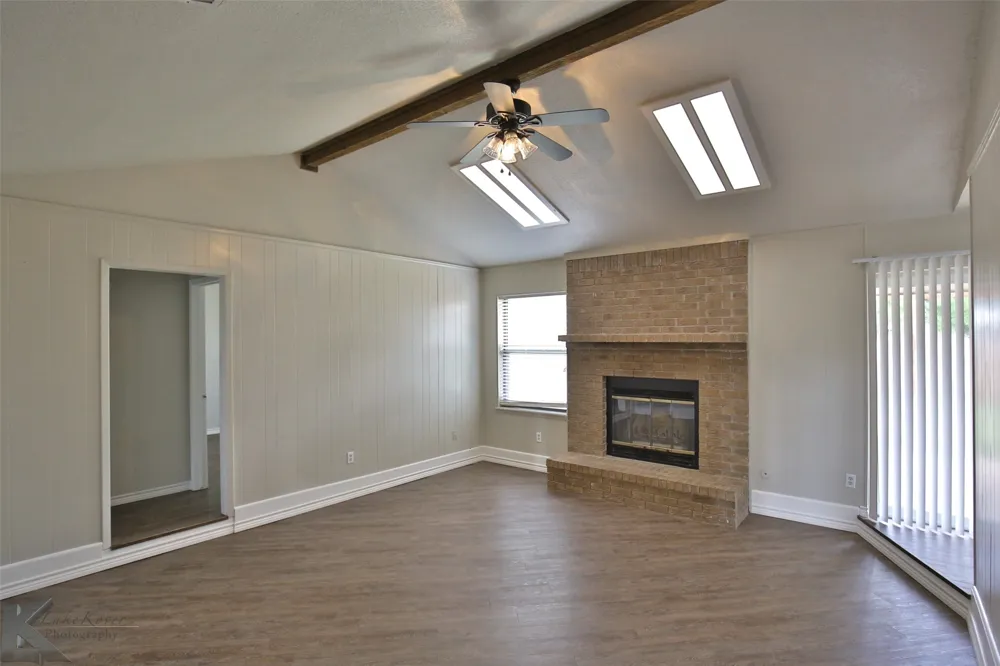 1709 Pemelton Drive Abilene, TX 79601