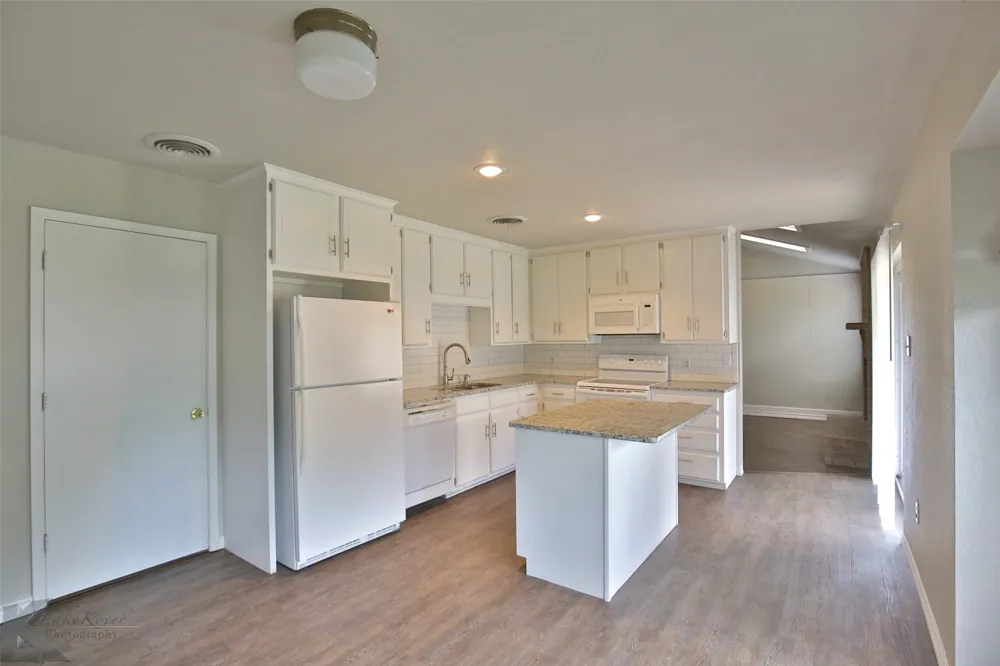 1709 Pemelton Drive Abilene, TX 79601