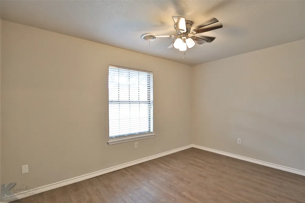 1709 Pemelton Drive Abilene, TX 79601