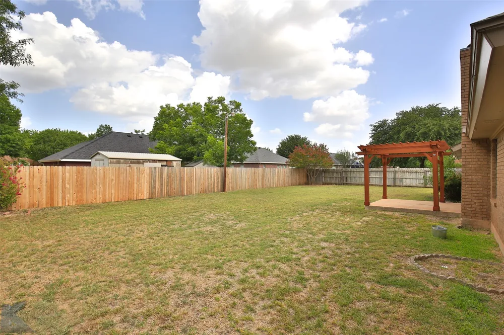 1709 Pemelton Drive Abilene, TX 79601