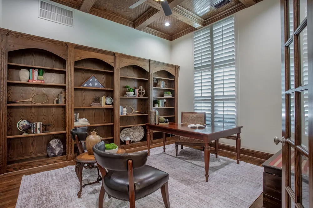 9114 Parson Drive Lantana, TX 76226