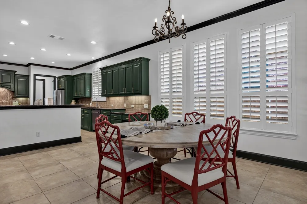 9114 Parson Drive Lantana, TX 76226