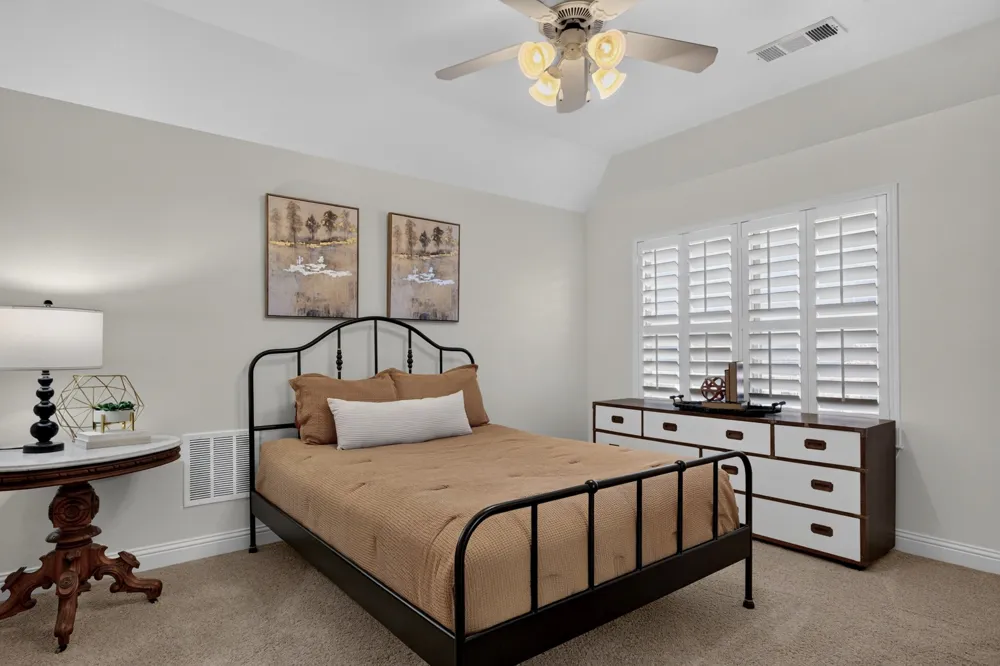 9114 Parson Drive Lantana, TX 76226
