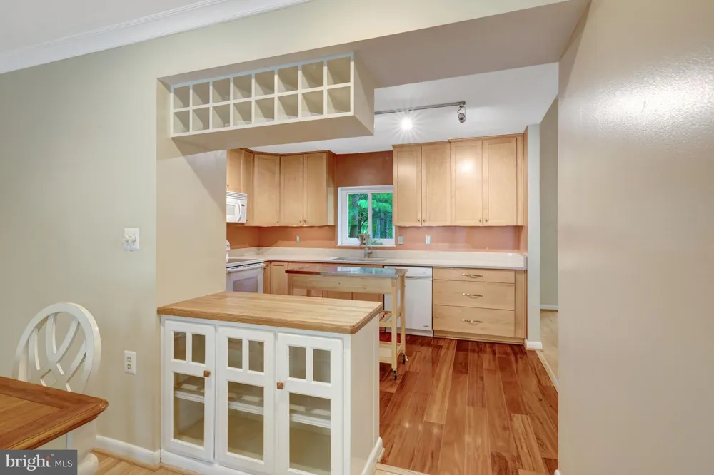 1591 INLET COURT Reston, VA 20190