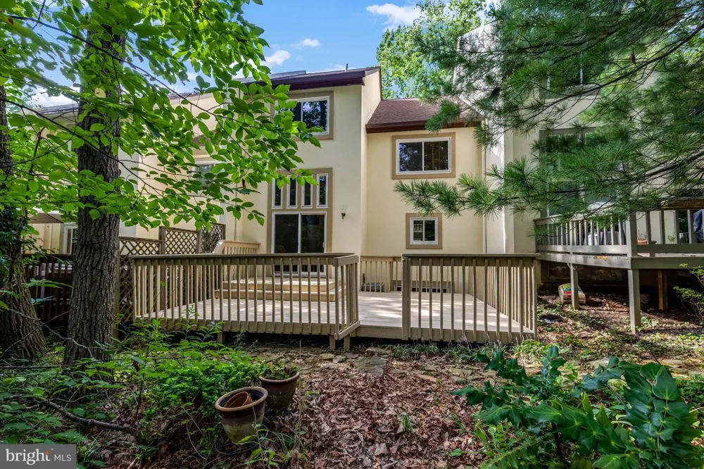1591 INLET COURT Reston, VA 20190
