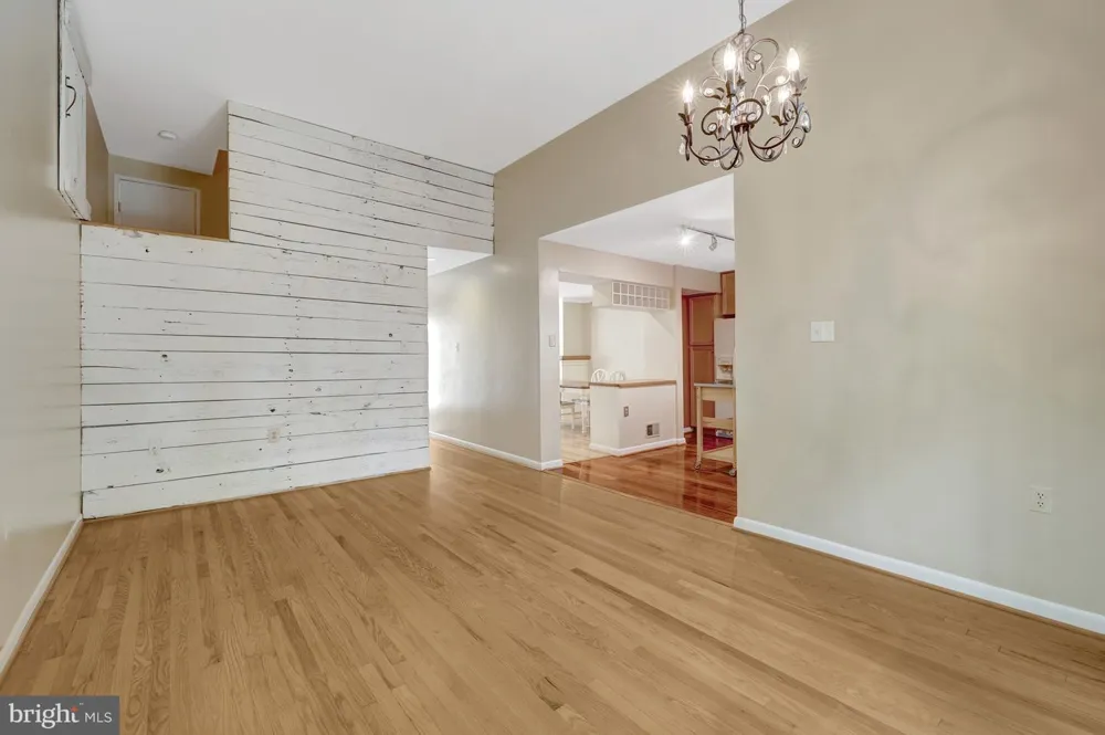 1591 INLET COURT Reston, VA 20190