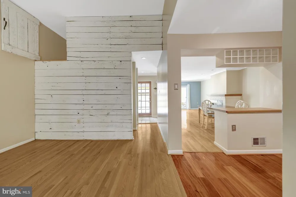 1591 INLET COURT Reston, VA 20190
