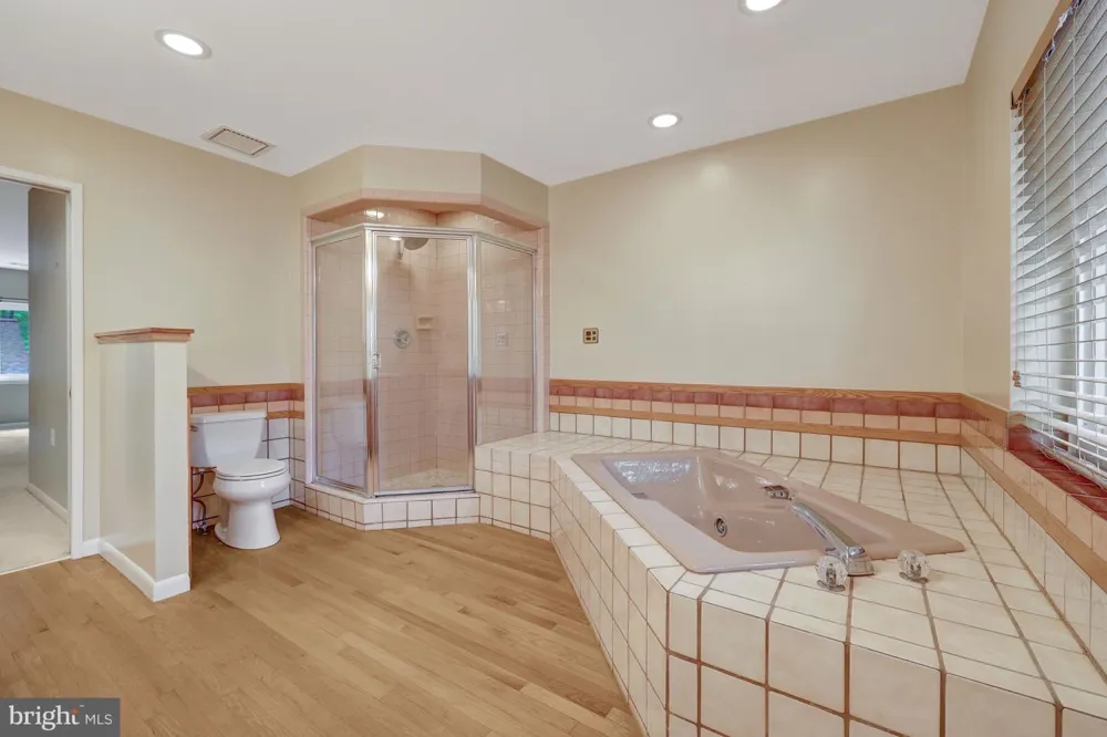 1591 INLET COURT Reston, VA 20190