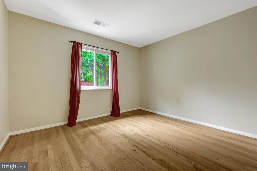 1591 INLET COURT Reston, VA 20190