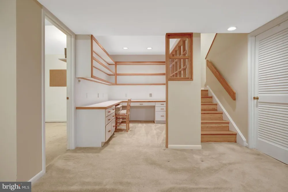 1591 INLET COURT Reston, VA 20190