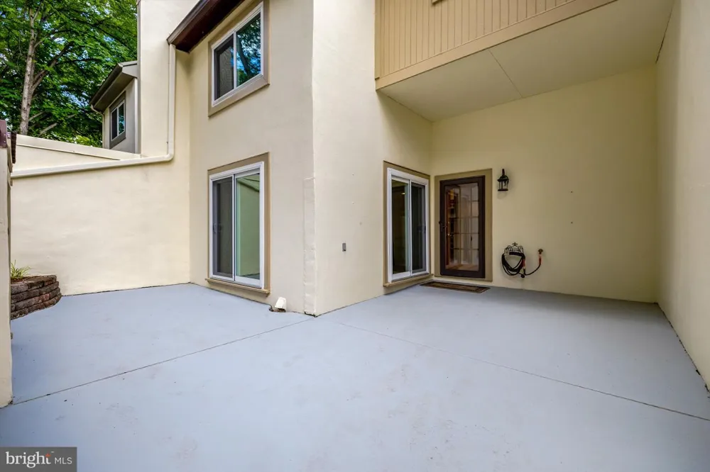 1591 INLET COURT Reston, VA 20190