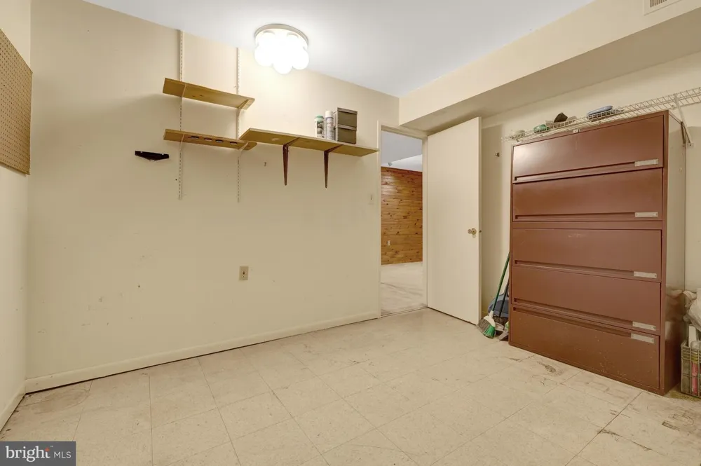 1591 INLET COURT Reston, VA 20190