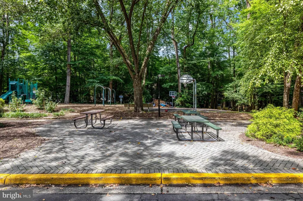 1591 INLET COURT Reston, VA 20190