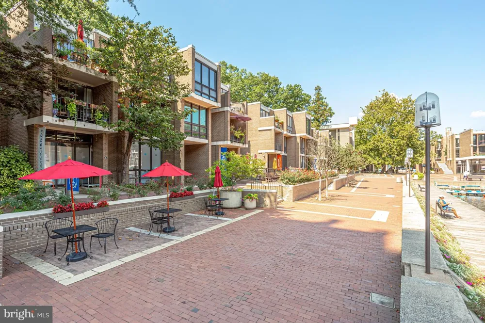 1591 INLET COURT Reston, VA 20190