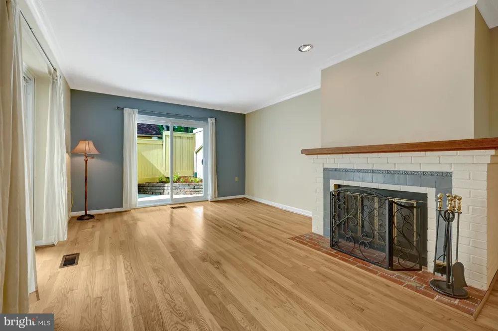 1591 INLET COURT Reston, VA 20190
