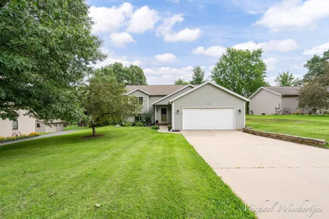 6998 Riverwood Drive