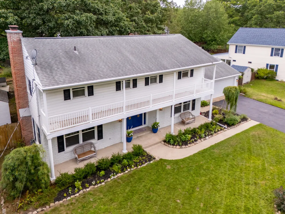 2222 Aberdeen Drive Kalamazoo, MI 49008