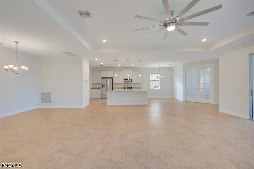 Everson Miles Circle North Fort Myers, FL 33917