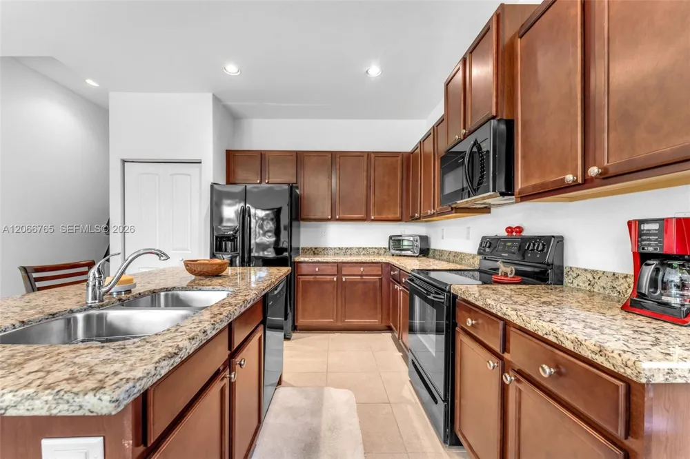 25419 SW 121st Ave Homestead, FL 33032