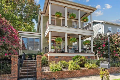 320 Gorrell Street