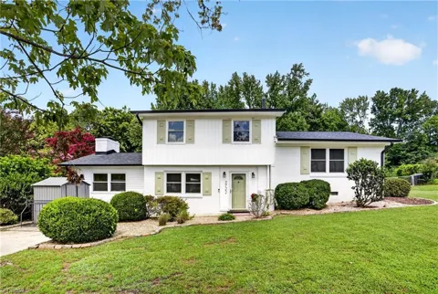 5722 Friendswood Drive