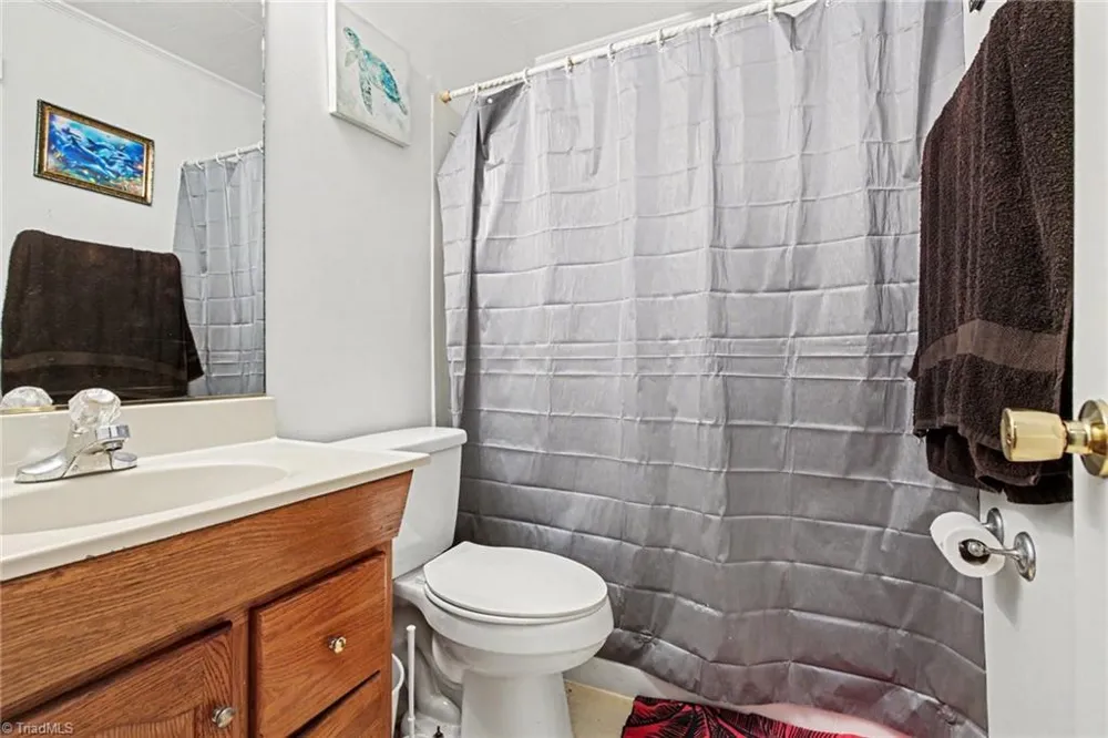 2006 Ashland Drive Burlington, NC 27217