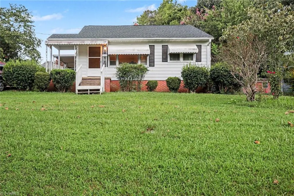 2006 Ashland Drive Burlington, NC 27217