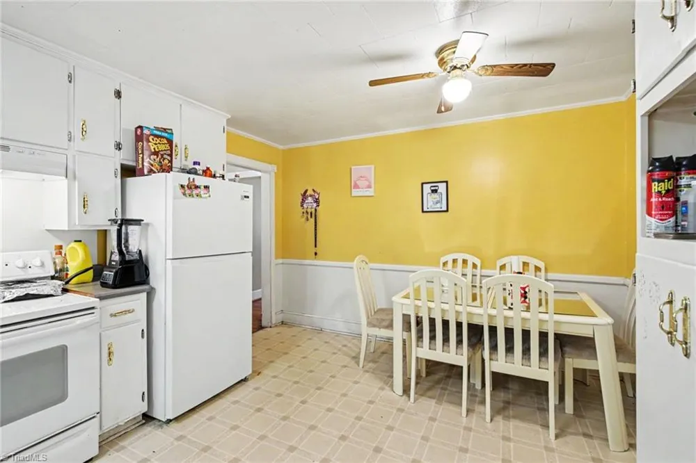 2006 Ashland Drive Burlington, NC 27217