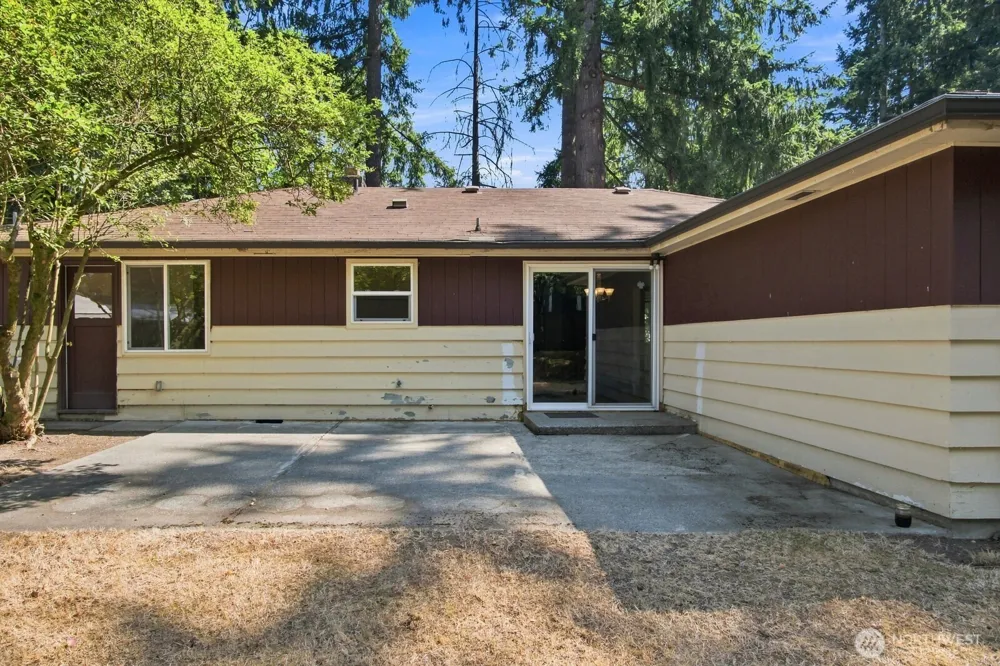 3839 145th Avenue SE Bellevue, WA 98006