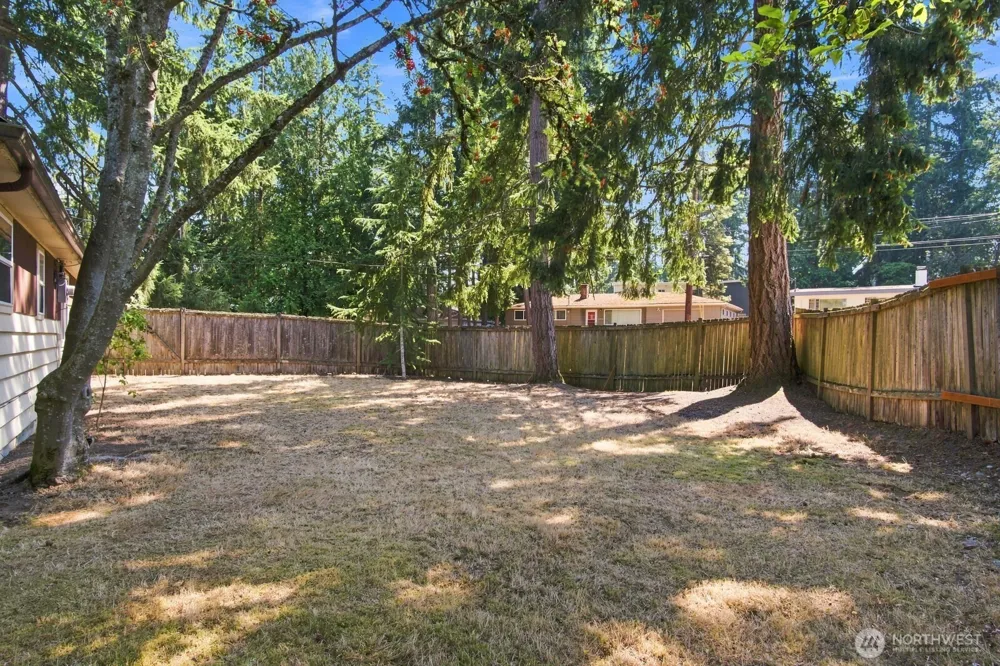 3839 145th Avenue SE Bellevue, WA 98006
