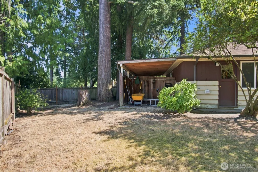 3839 145th Avenue SE Bellevue, WA 98006