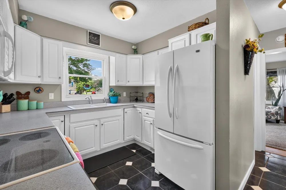 307 Miami Court Tecumseh City, MI 49286