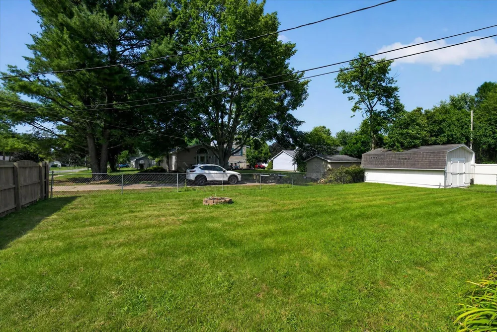 307 Miami Court Tecumseh City, MI 49286