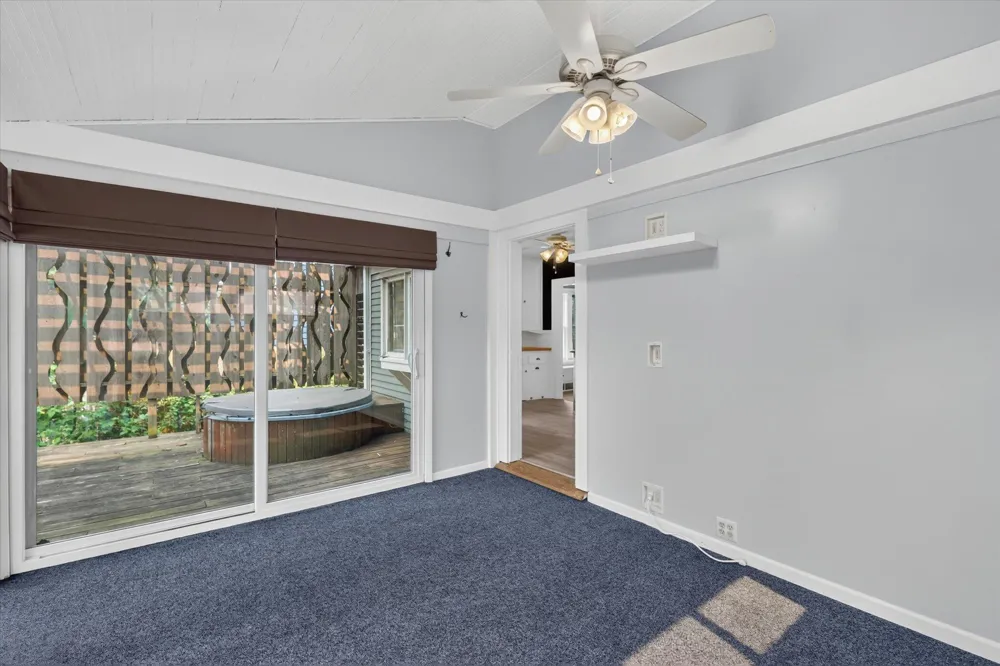 321 Inkster Avenue Kalamazoo City, MI 49001