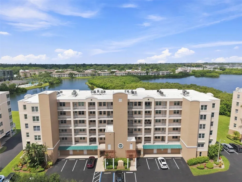 6450 SHORELINE DRIVE #9306 Seminole, FL 33708