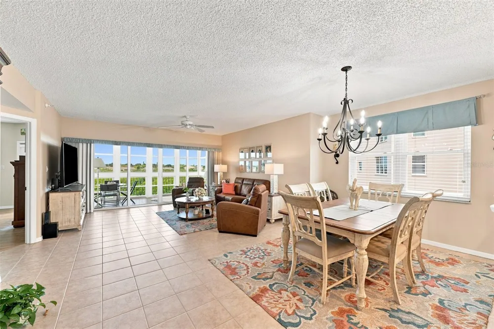6450 SHORELINE DRIVE #9306 Seminole, FL 33708