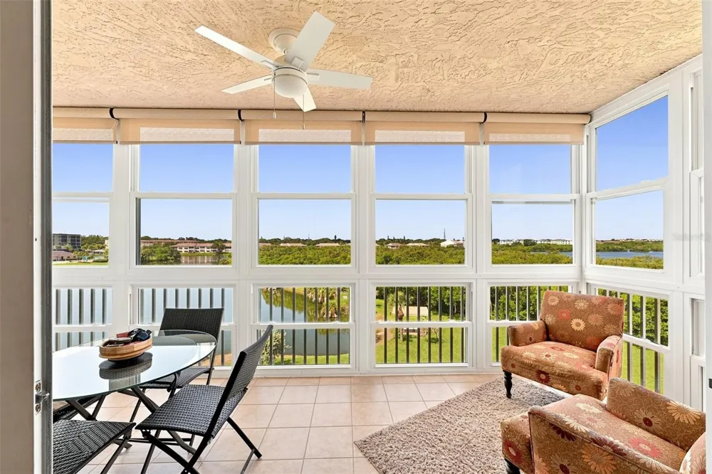 6450 SHORELINE DRIVE #9306 Seminole, FL 33708