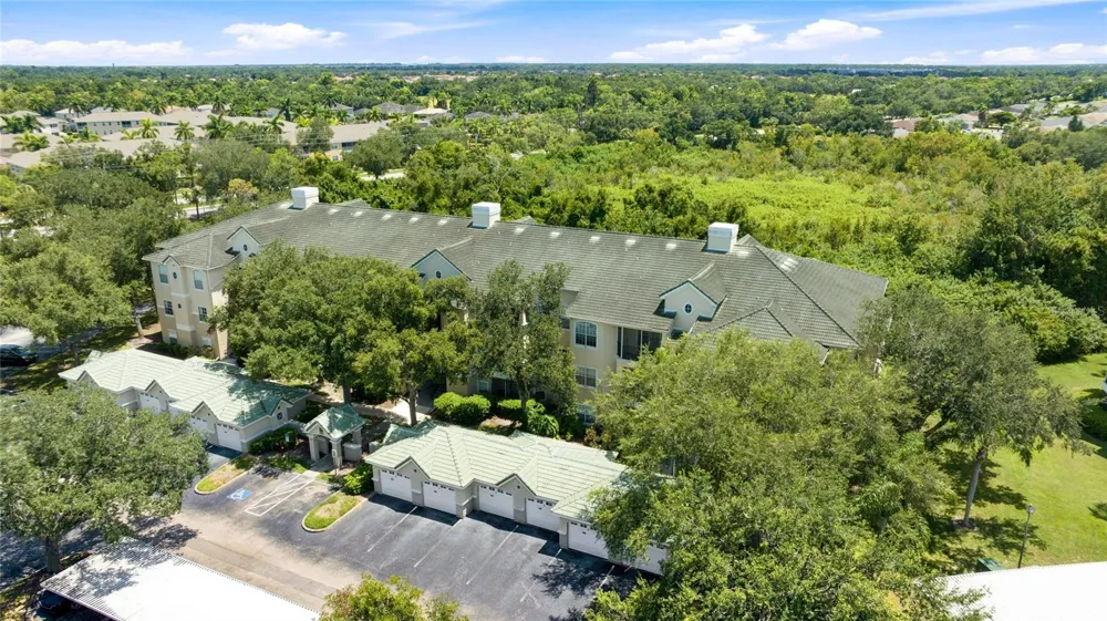 5134 NORTHRIDGE ROAD #208 Sarasota, FL 34238
